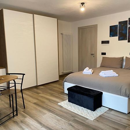 Il Vigneto Bed and Breakfast Castione Andevenno Buitenkant foto